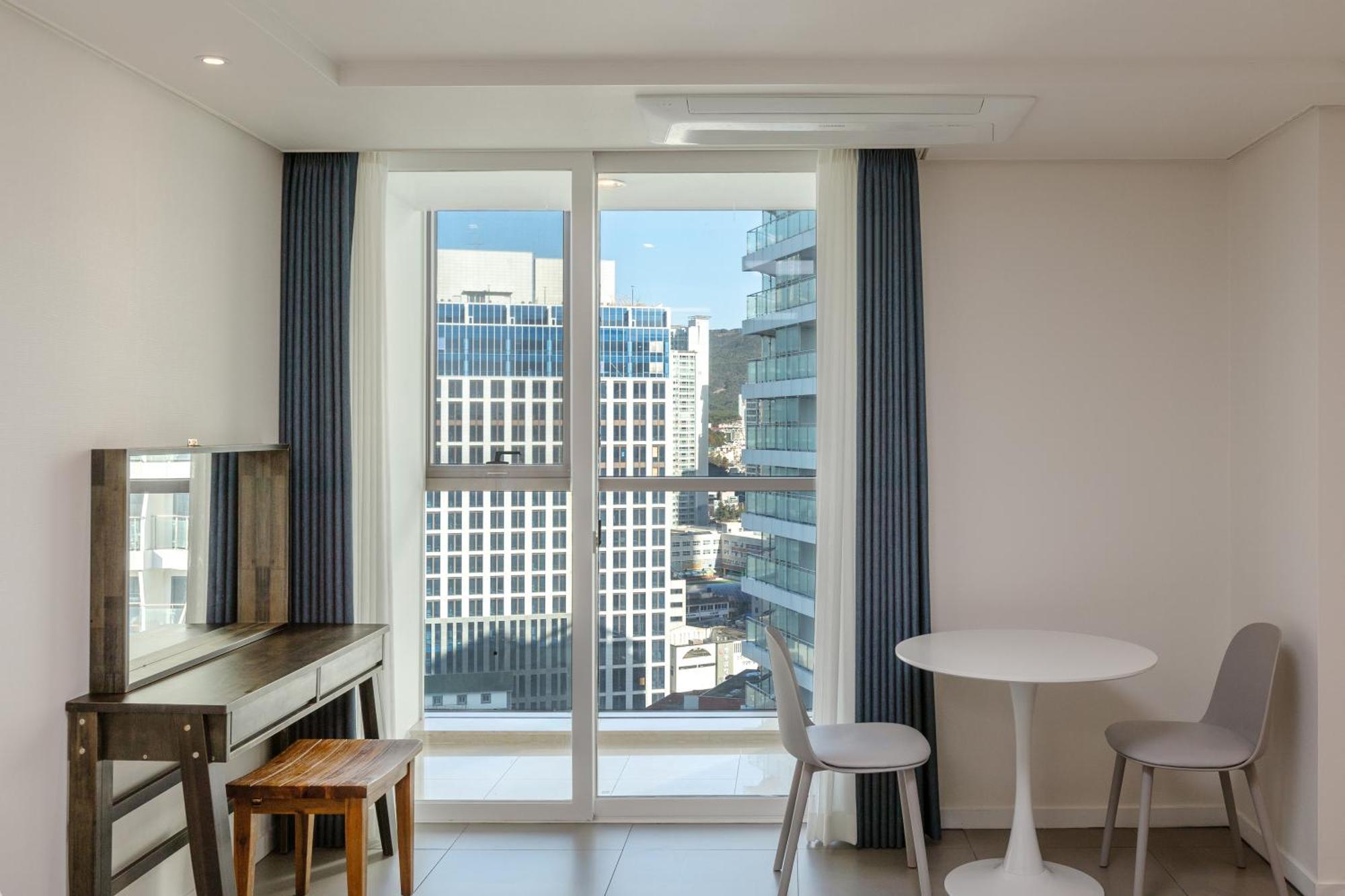 Pale De Cz Condo Busan Exterior photo